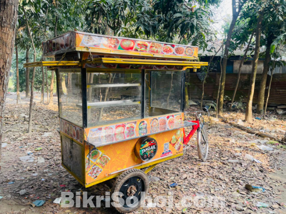 ফুড কার্ট বিক্রি হবে! ৩'x৫ fit ' সাইজের কার্ট।